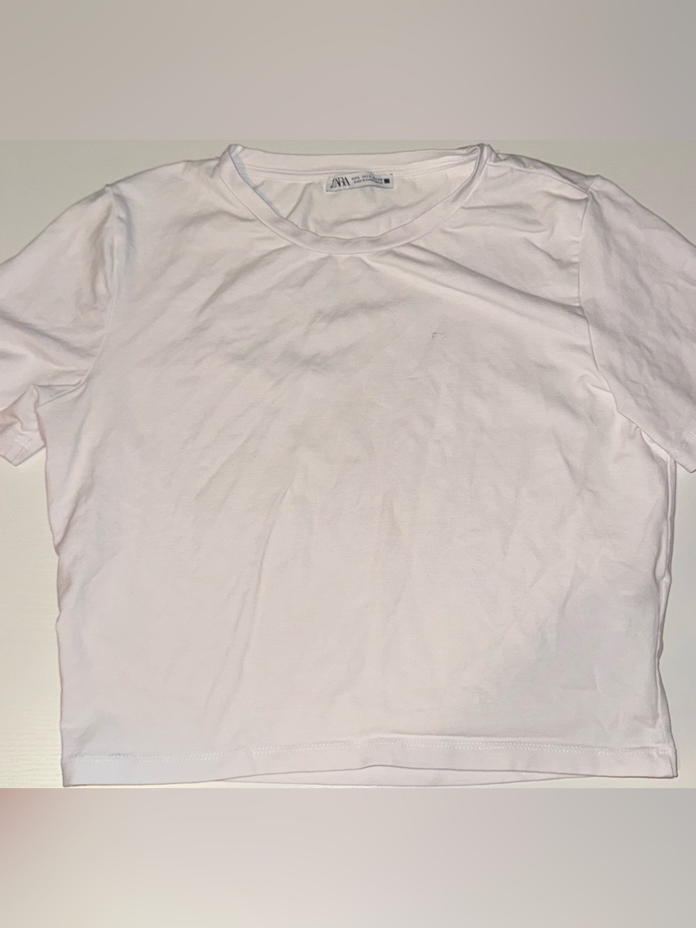 ZARA women’s White Short Sleeve Crew T-Shirt